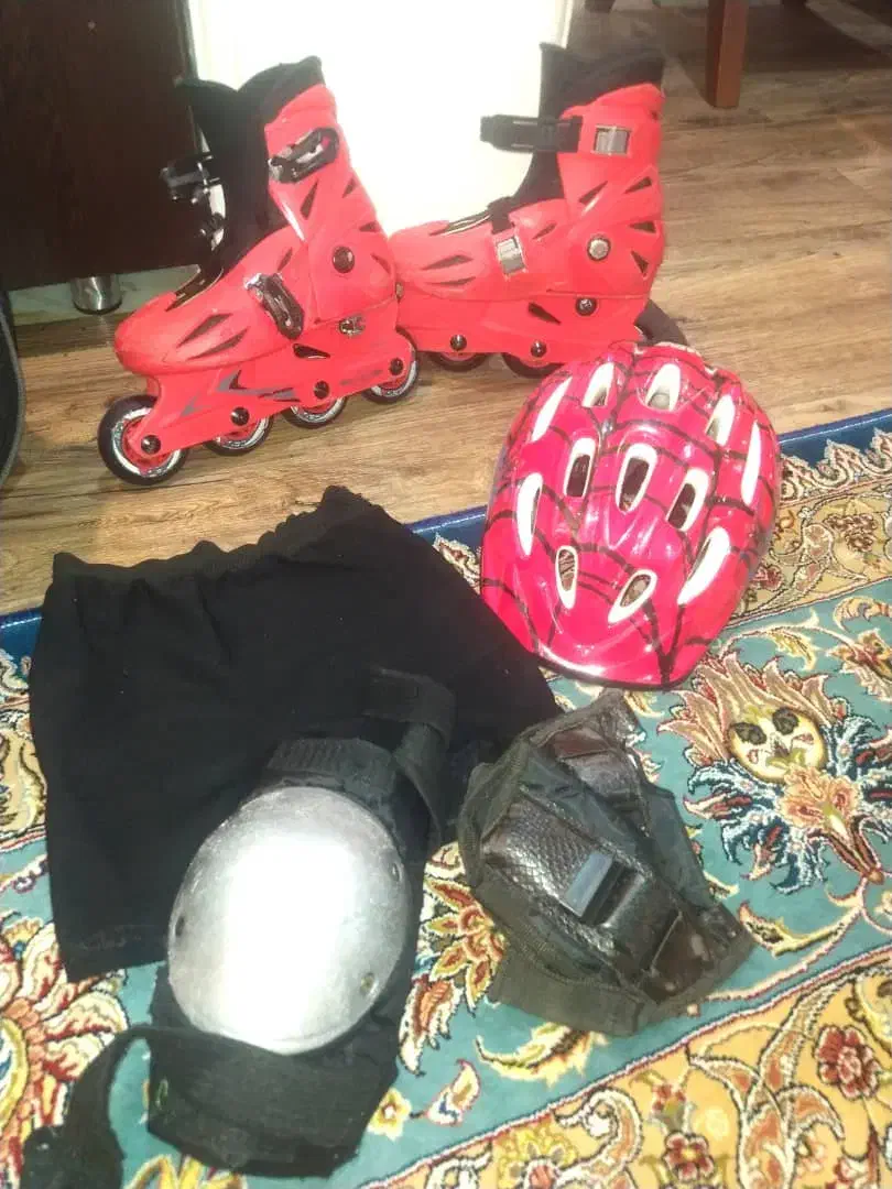 اسکیت روسز تخفیف|دوچرخه، اسکیت، اسکوتر|تهران, تهرانسر شرقی|دیوار