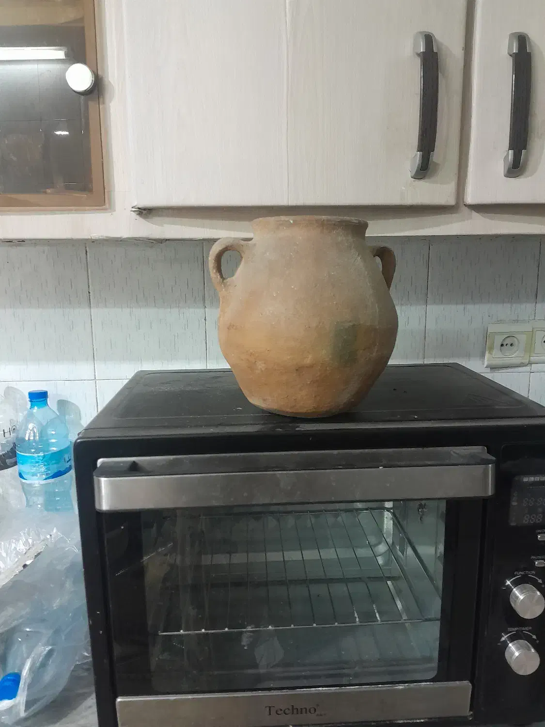 دیگچه گلی قدیمی|کلکسیون اشیاء عتیقه|ساوه, |دیوار