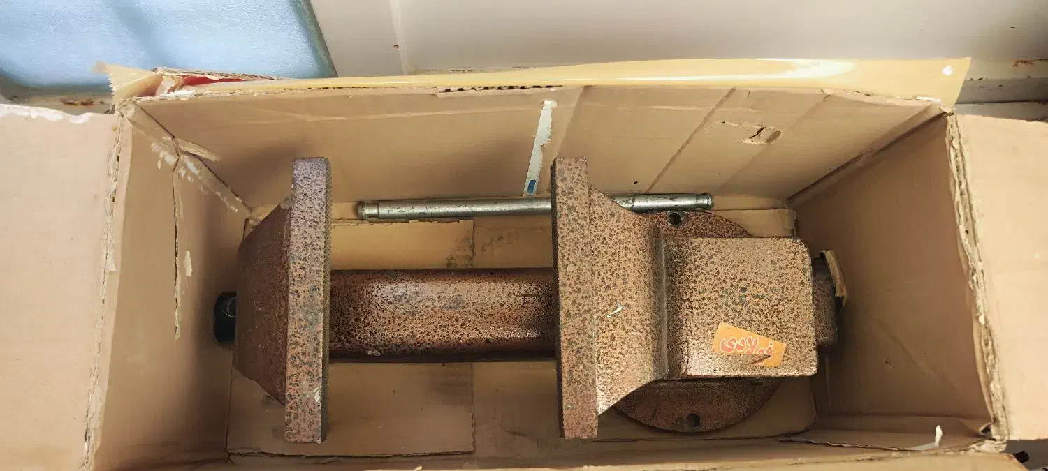 گیره فولادی ۱۶۰ را صنعت|ابزارآلات|قم, زنبیل آباد|دیوار