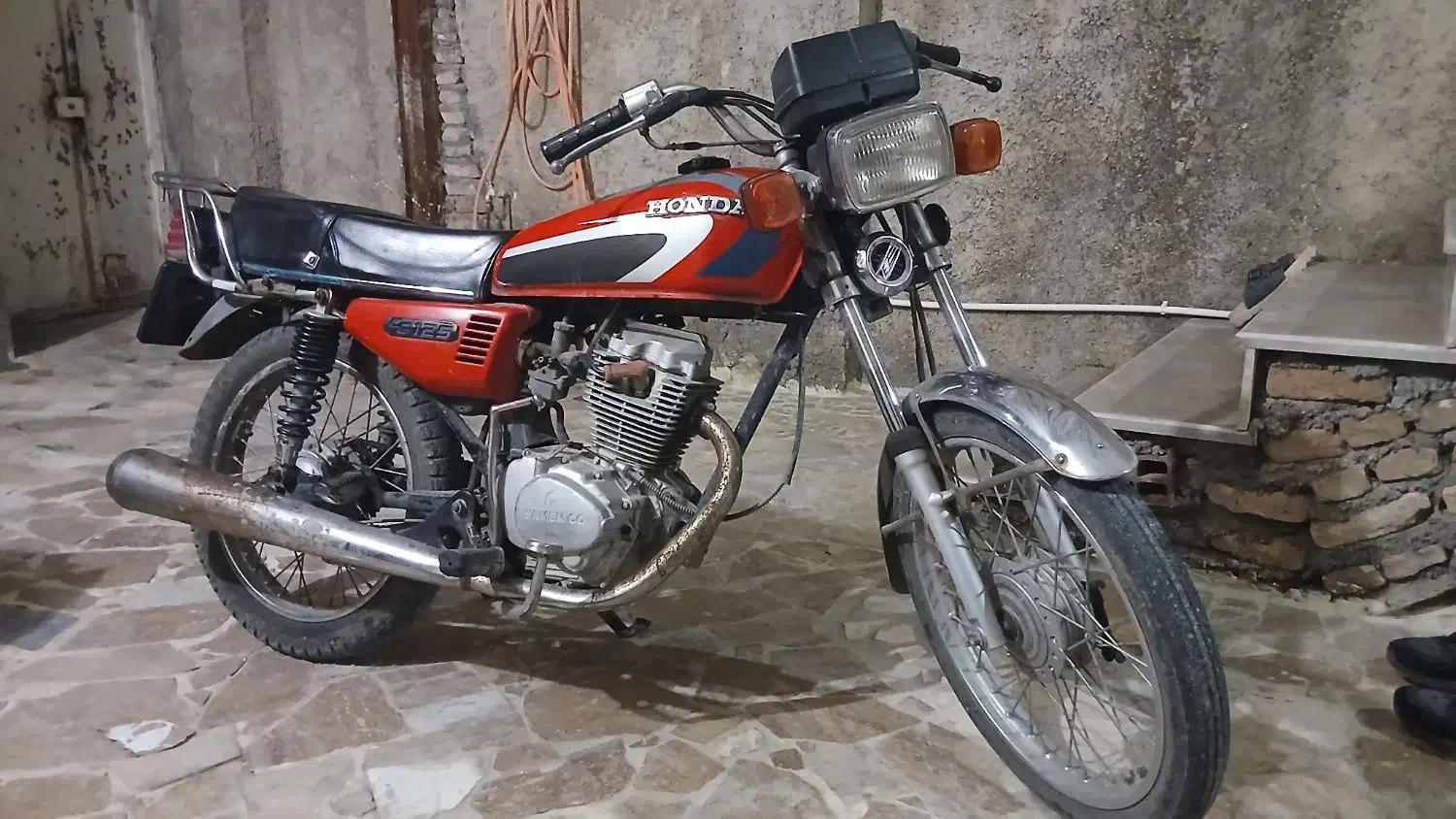 موتور هندا ۱۵۰ دستی سالم|موتورسیکلت|بهشهر, |دیوار