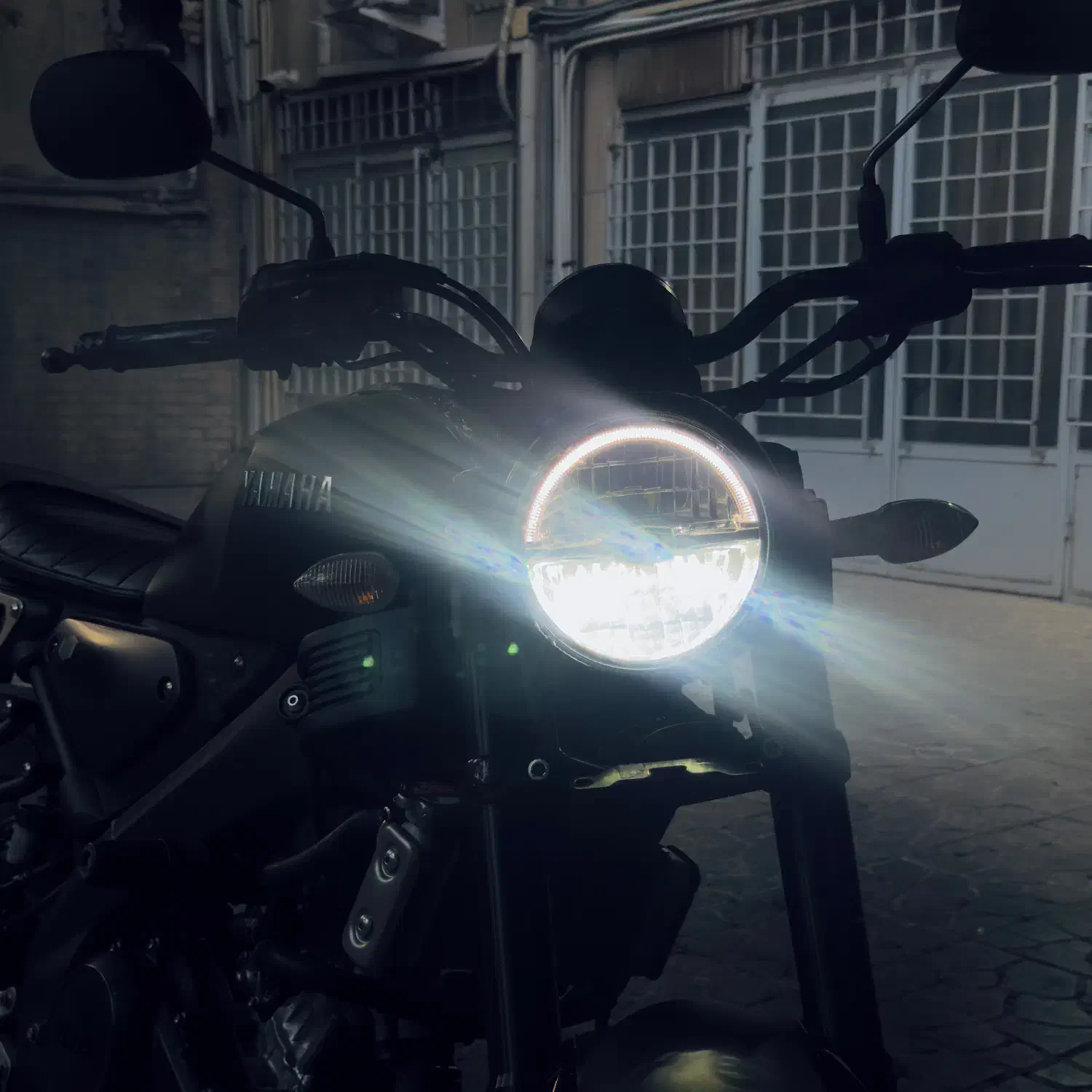 موتور YAMAHA XSR 1041|موتورسیکلت|تهران, نیلوفر|دیوار