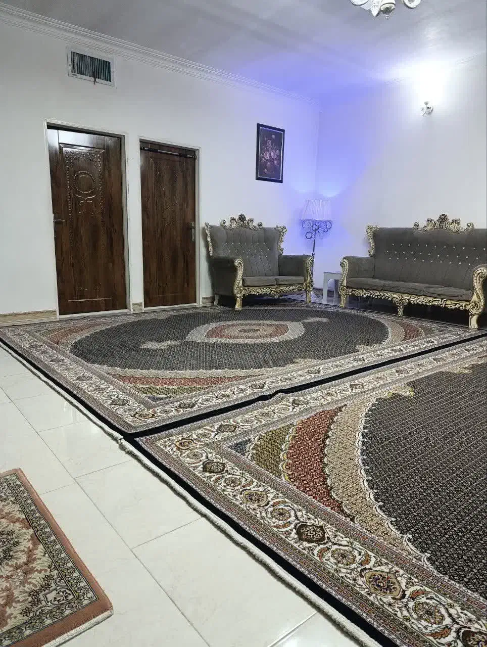 فرش ۱۲ متری ریز ماهی فوق العاده خوشگل|فرش|چهارباغ, |دیوار