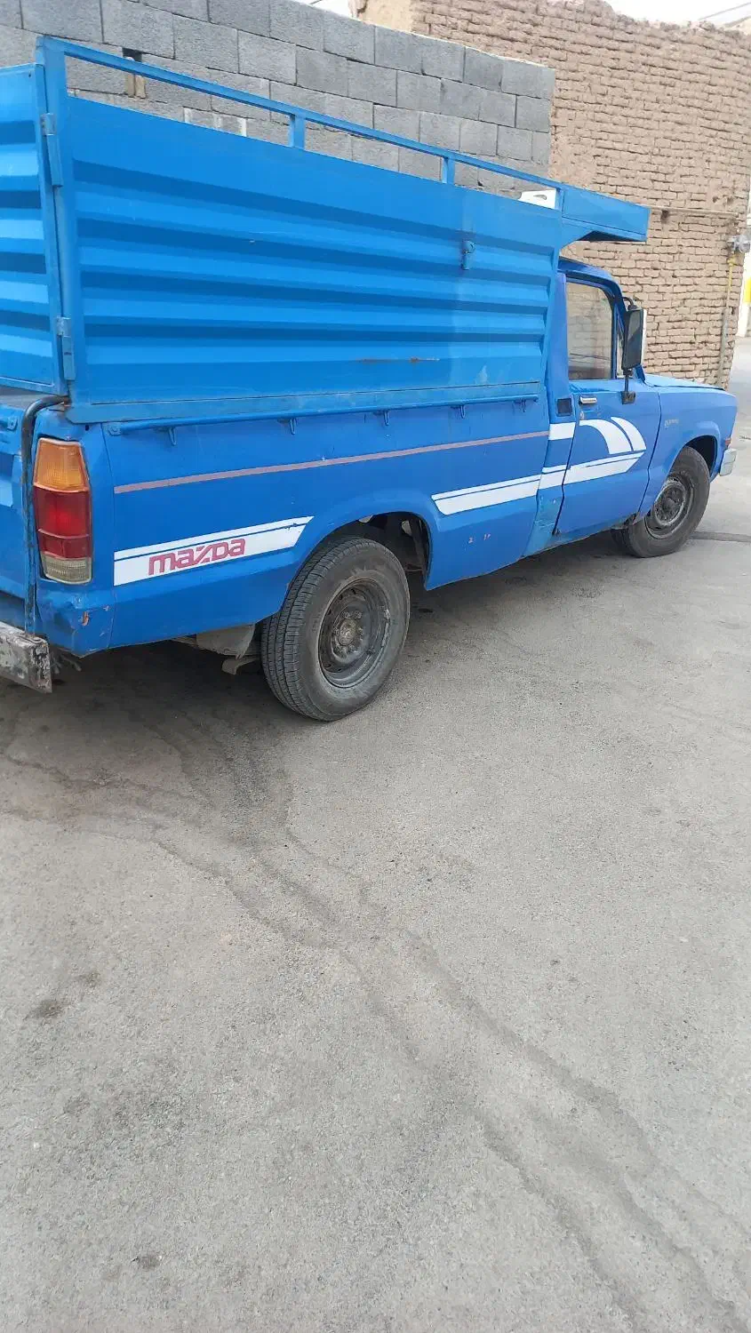 مزدا۱۶۰۰ مدل ۶۳ سالم|خودرو سواری و وانت|خمینی‌شهر, |دیوار