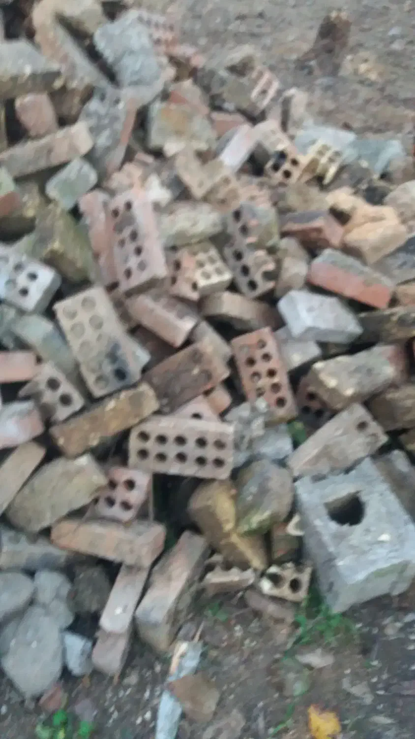 فروش اجرفشاری وبهمنی حدودا 7تن|مصالح و تجهیزات ساختمان|رشت, گیل|دیوار