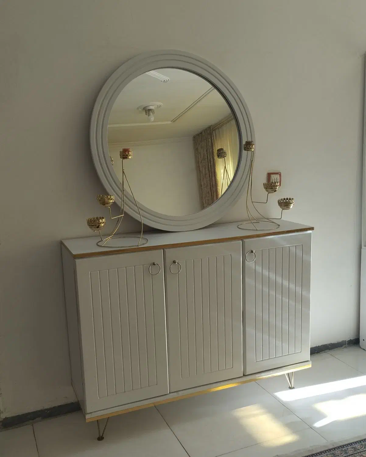 آینه وکنسول|بوفه، ویترین، کنسول|چرداول, |دیوار