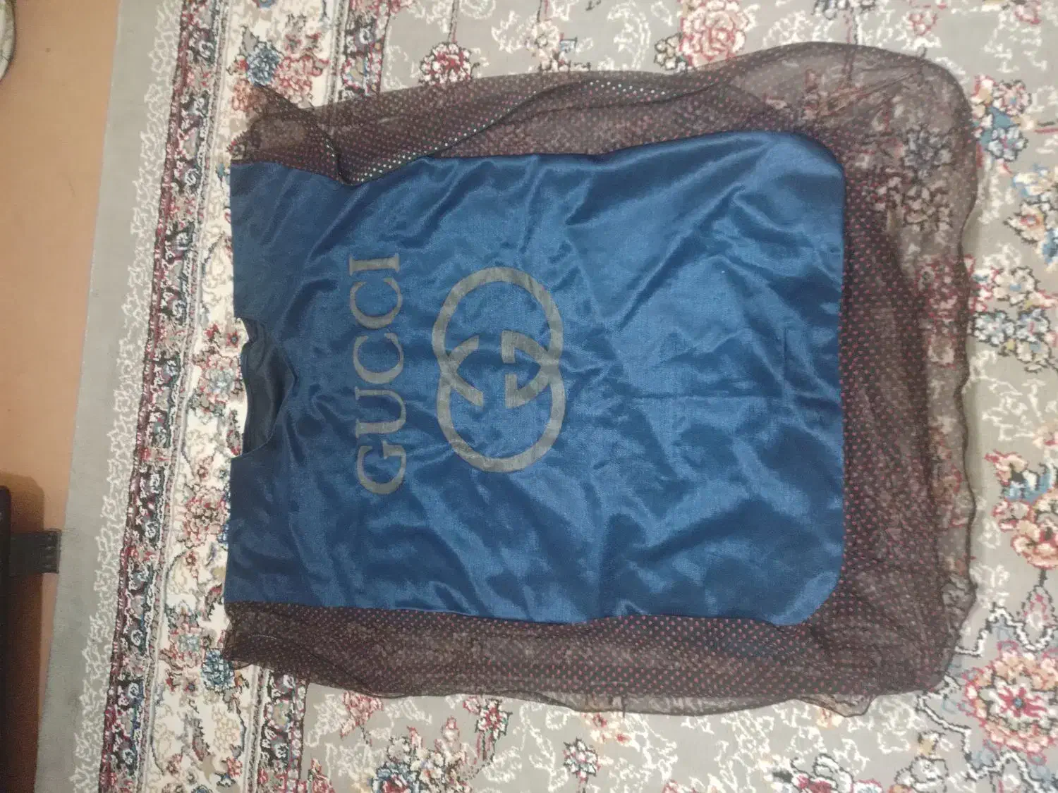 پافر و یه سری لباس در حد نو ۵۰ تومان|لباس|رشت, نامجو|دیوار