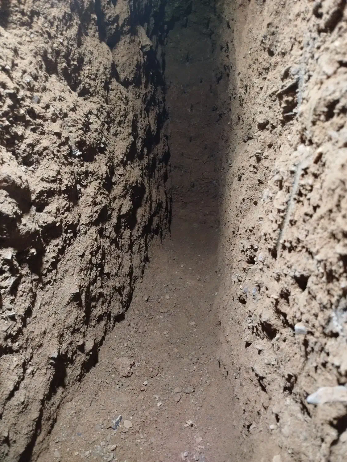 چاه کن افغان ازبک|خدمات پیشه و مهارت|زاهدان, |دیوار