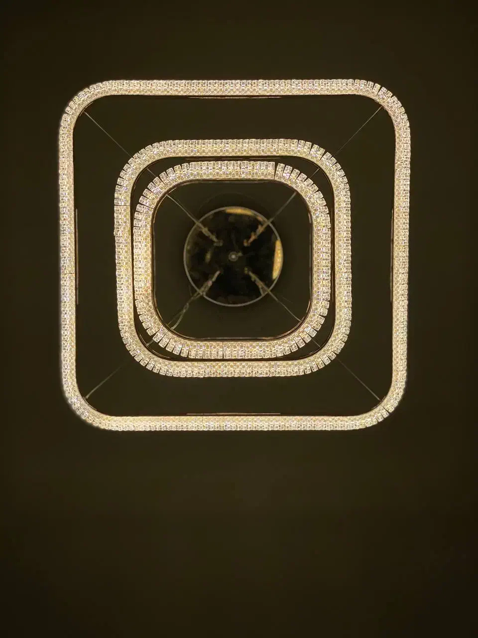 لوستر وارداتی ۹۸۱۷|لوستر و چراغ آویز|قم, دورشهر|دیوار