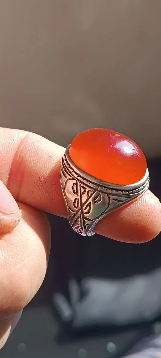 انگشتر عقیق کهنه سرخ|جواهرات|تهران, نعمتآباد|دیوار