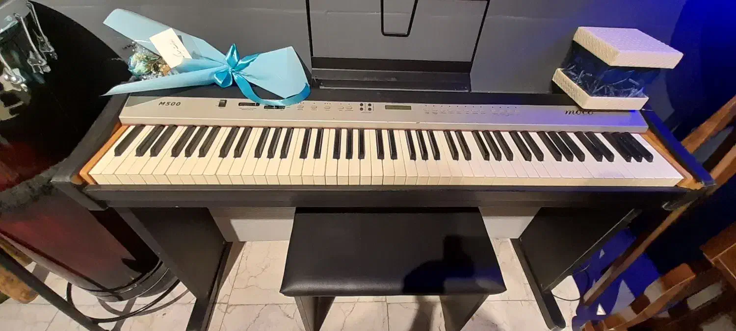 پیانو|پیانو، کیبورد، آکاردئون|رباط‌کریم, نصیرشهر|دیوار