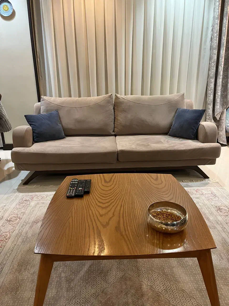 نیم ست ۵ نفره|مبلمان خانگی و میز عسلی|تهران, سعادت‌آباد|دیوار