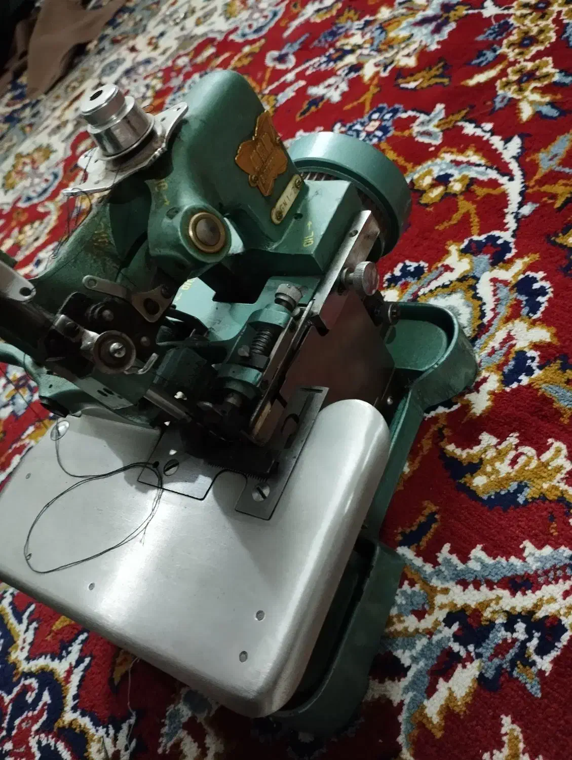 سردوز|چرخ خیاطی و ریسندگی|بیرجند, |دیوار