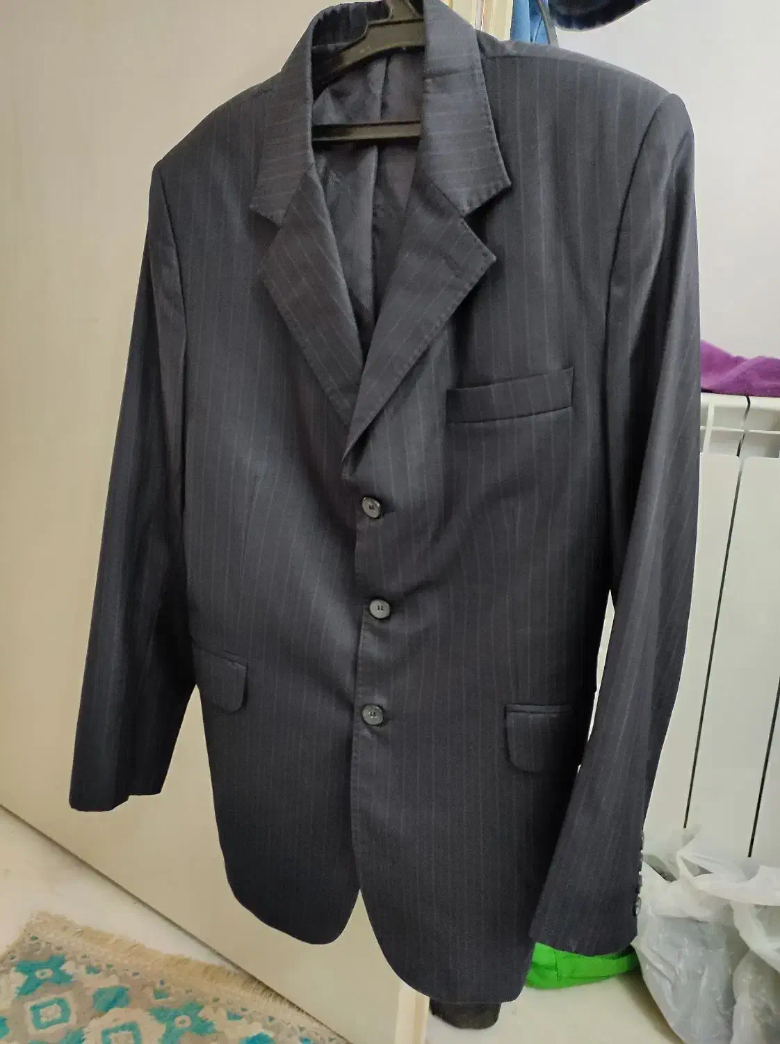 دو تا کت و شلوار سایز 46 سورمه ای، 48 طوسی در حدنو|لباس|چالوس, |دیوار