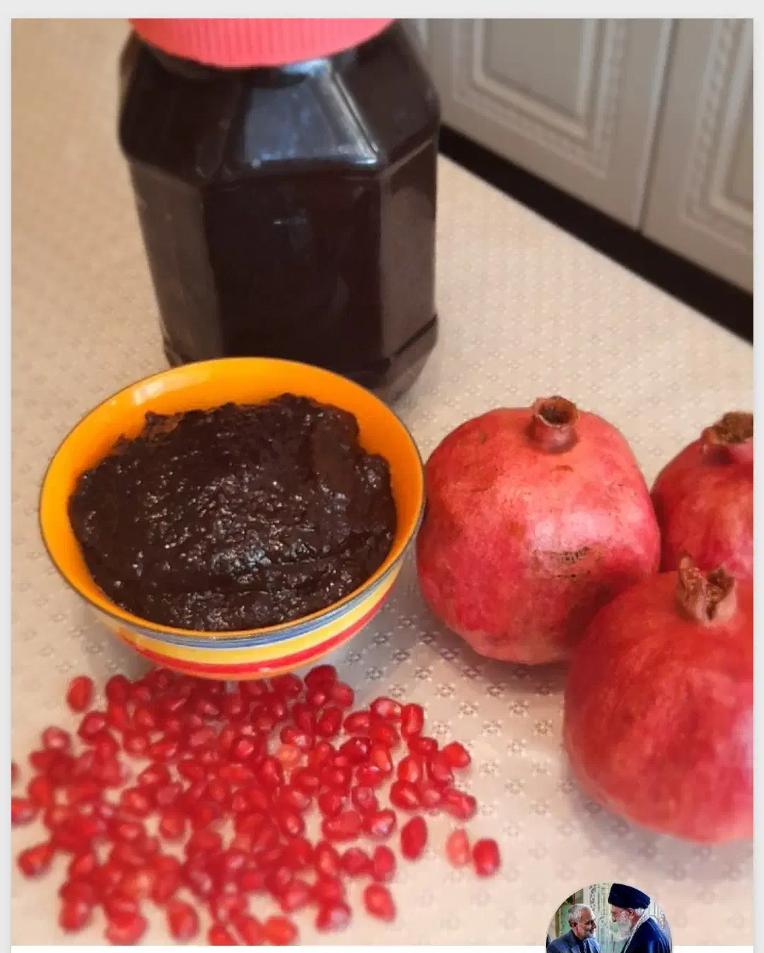 رب انار ساوه واقعا خوشمزه اقای اسماعیلی|خوردنی و آشامیدنی|قم, دروازه چوبی|دیوار