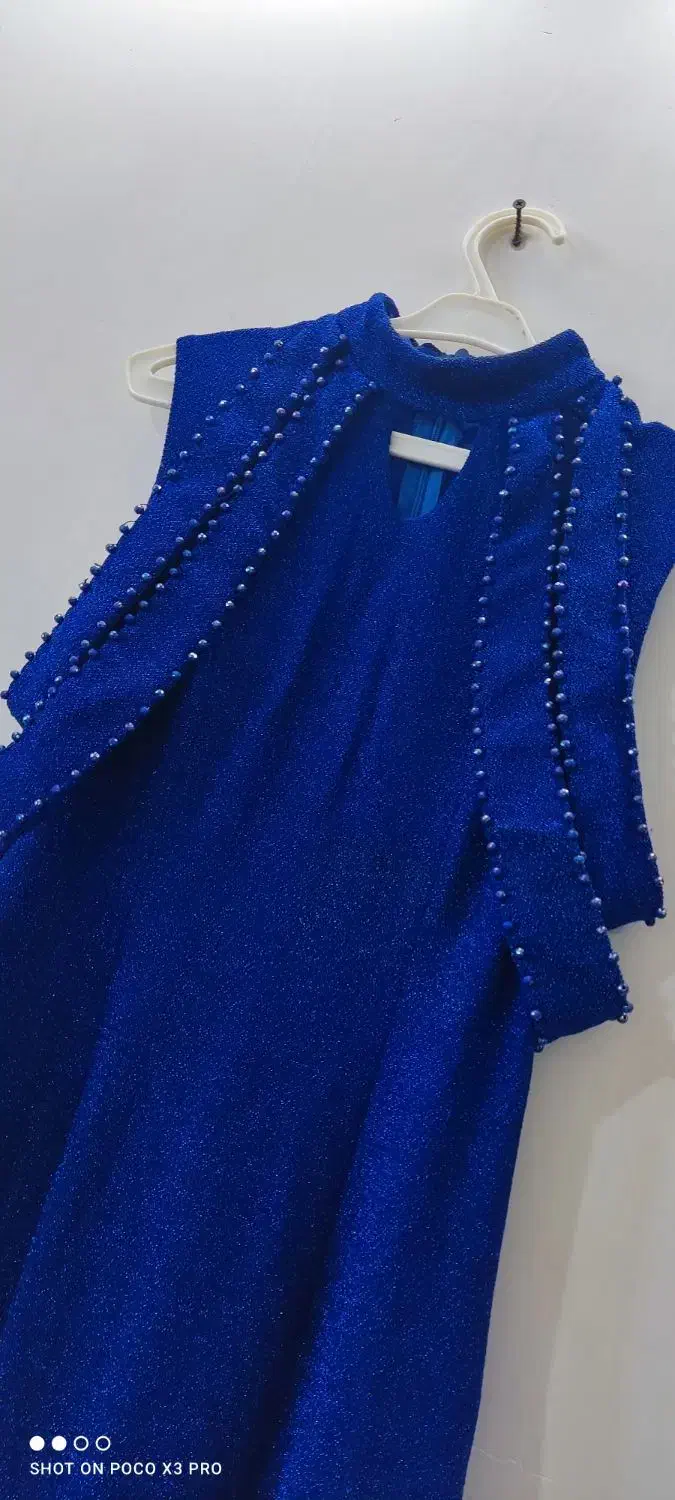 لباس مجلسی نسبتا کوتاه|لباس|مرند, |دیوار