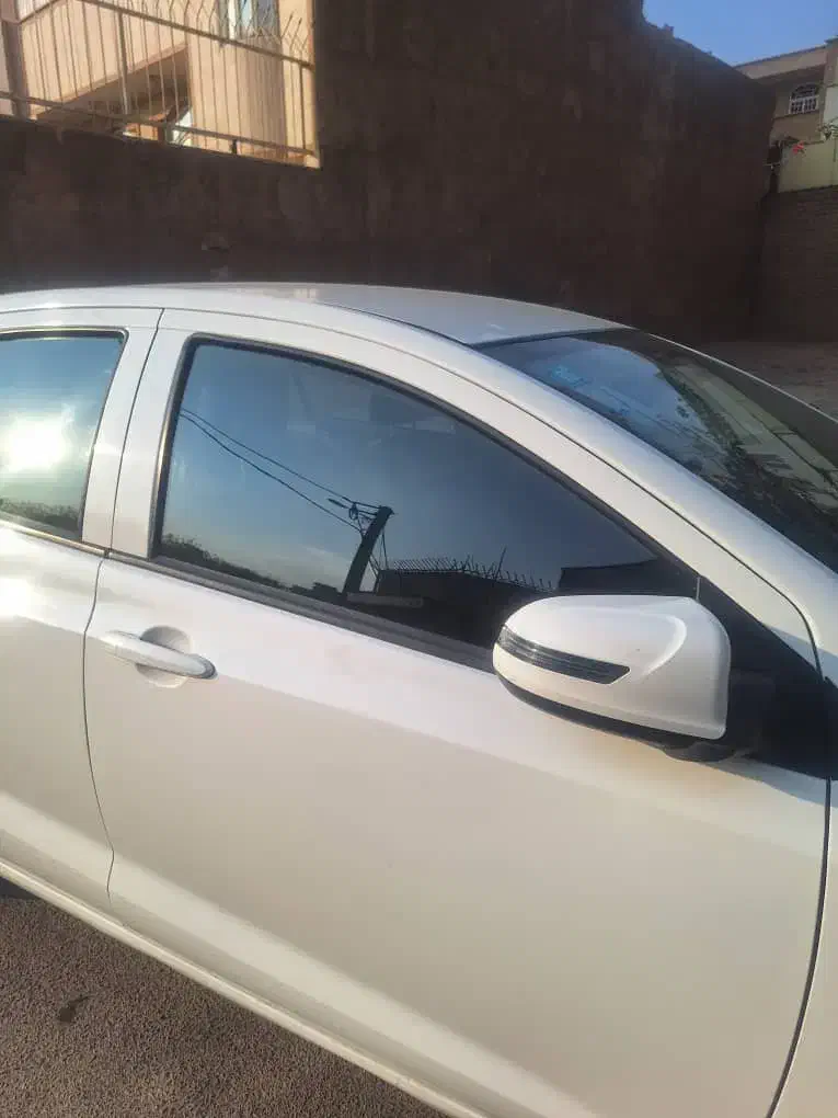 شاهین سفید ۱۴۰۲|خودرو سواری و وانت|قم, براسون|دیوار