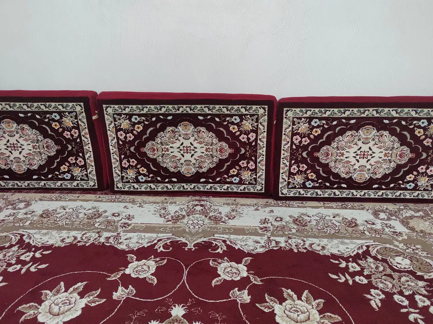 فروش فرش 12 متری با 5 پشتی|فرش|بوکان, |دیوار