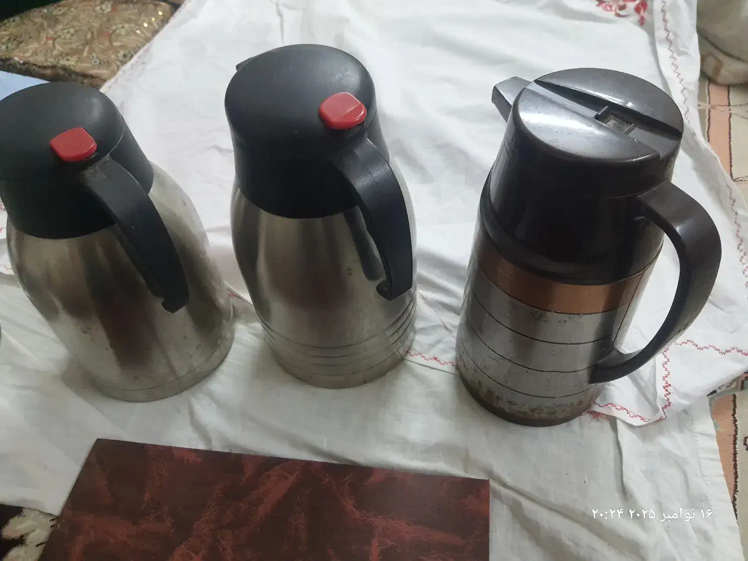 سه عدد فلاکس|قوری، کتری، قهوه‌ساز دستی|بروجرد, |دیوار