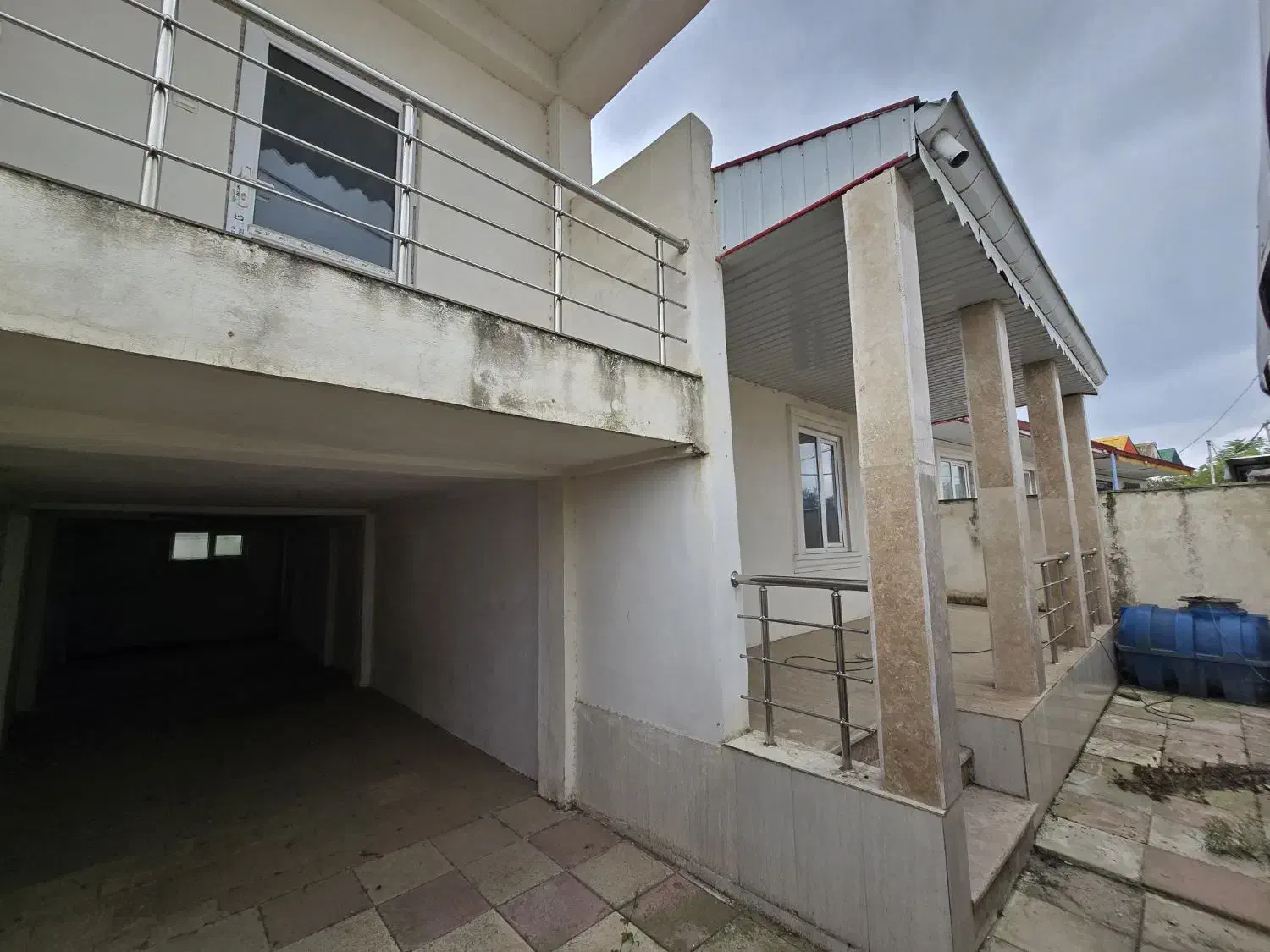 فروش ۲۰۰ متر زمین ۱۱۰ متر ویلای نوساز نزدیک شهر|فروش خانه و ویلا|رضوانشهر, |دیوار