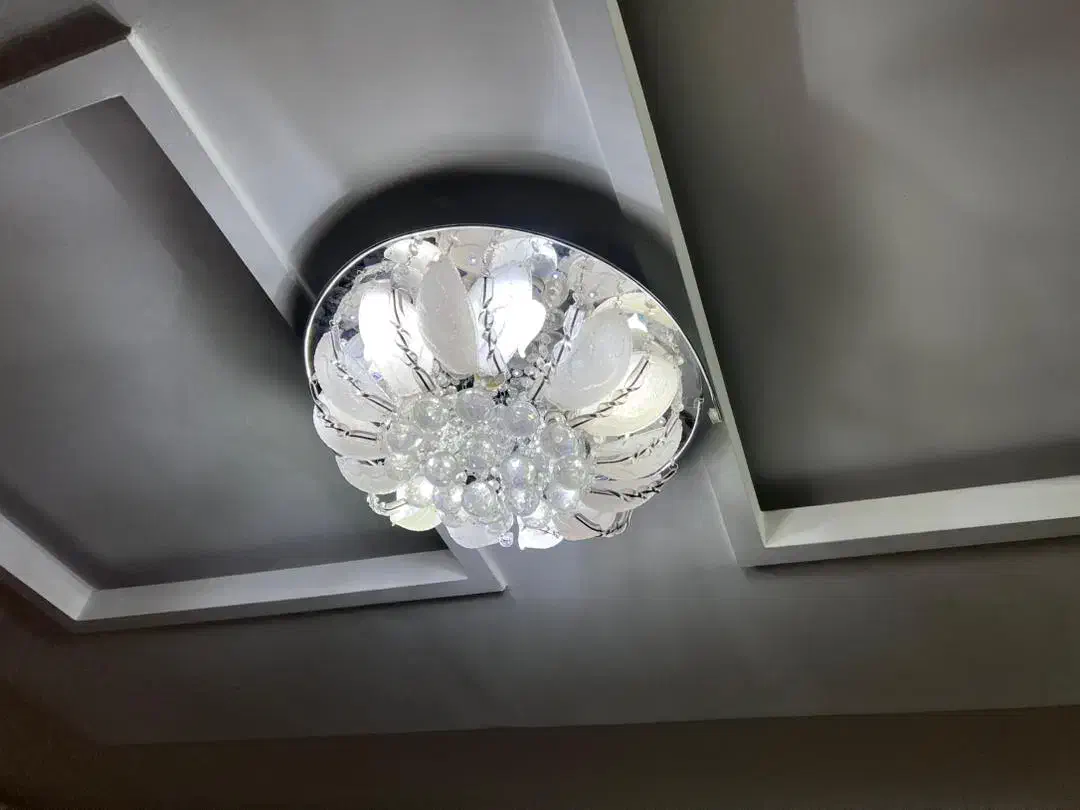 لوستر سقفی کریستال کنترل دار وفلش خور|لوستر و چراغ آویز|قزوین, |دیوار