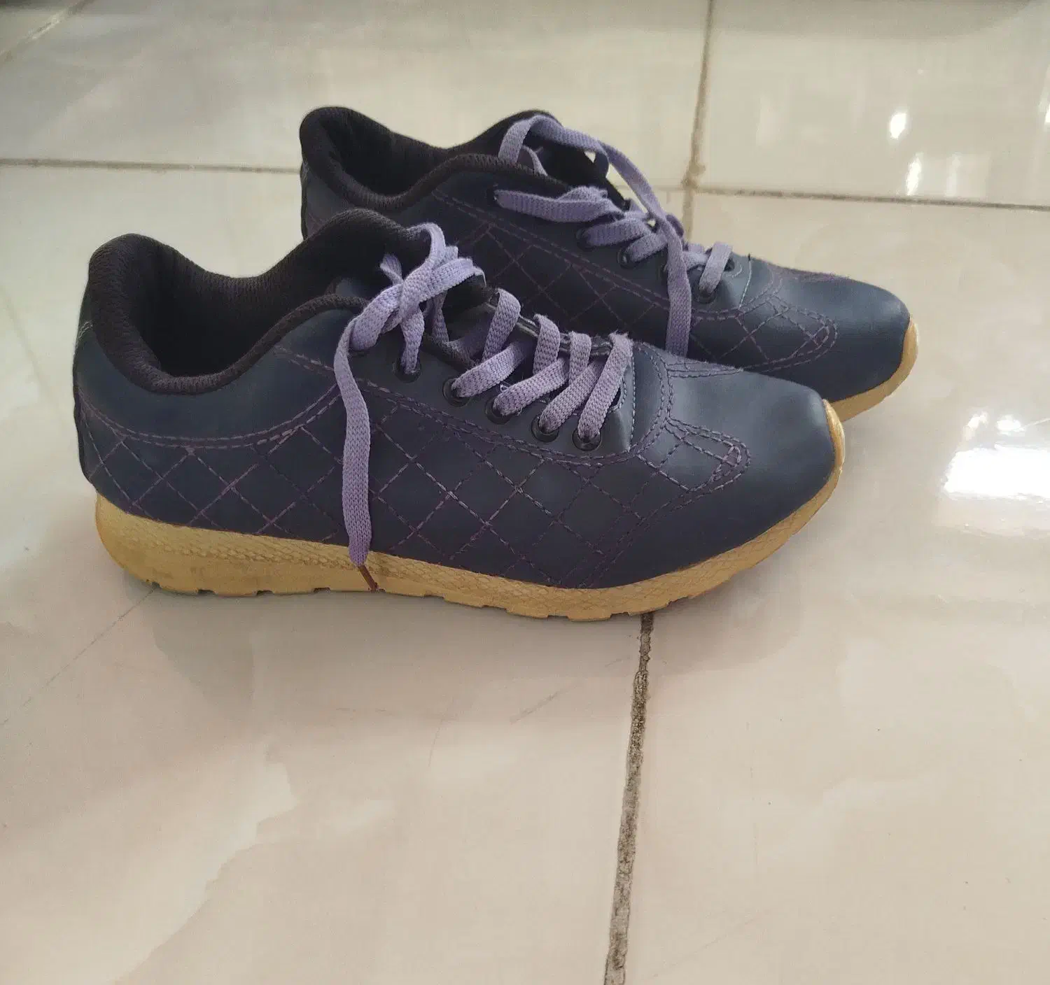 کفش اسپرت سایز ۳۷و۳۸|کیف، کفش، کمربند|کرمانشاه, |دیوار