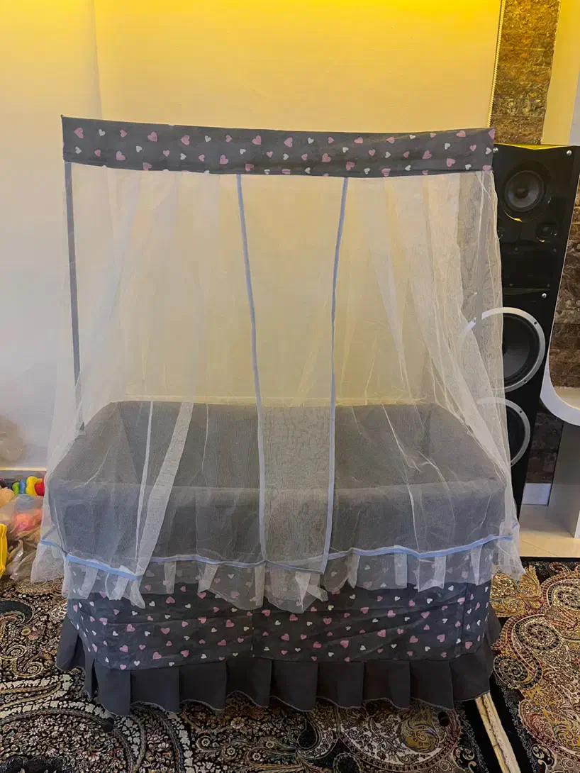 ننو پشه بند دار|تخت و صندلی بچه|گرگان, |دیوار