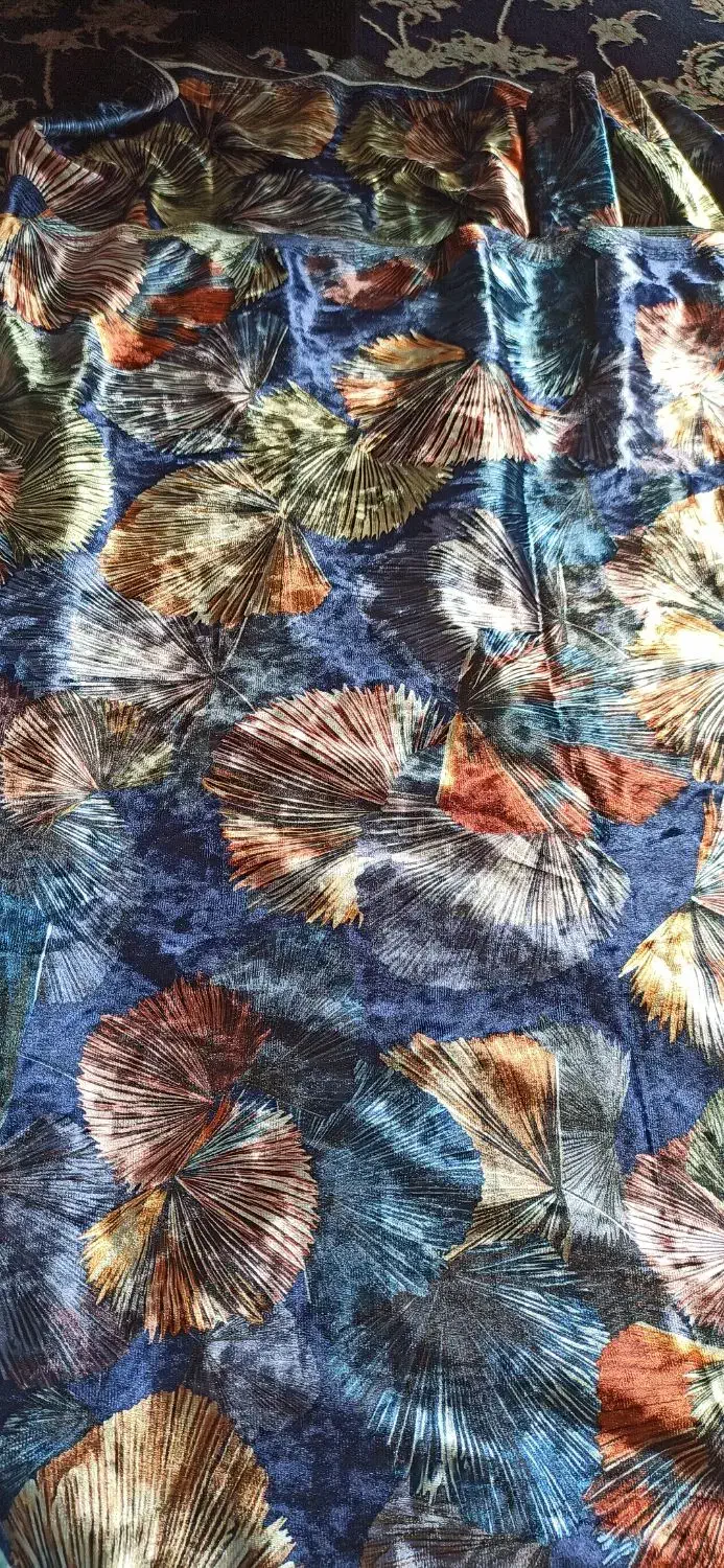 پارچه های مجلسی|لباس|تبریز, |دیوار