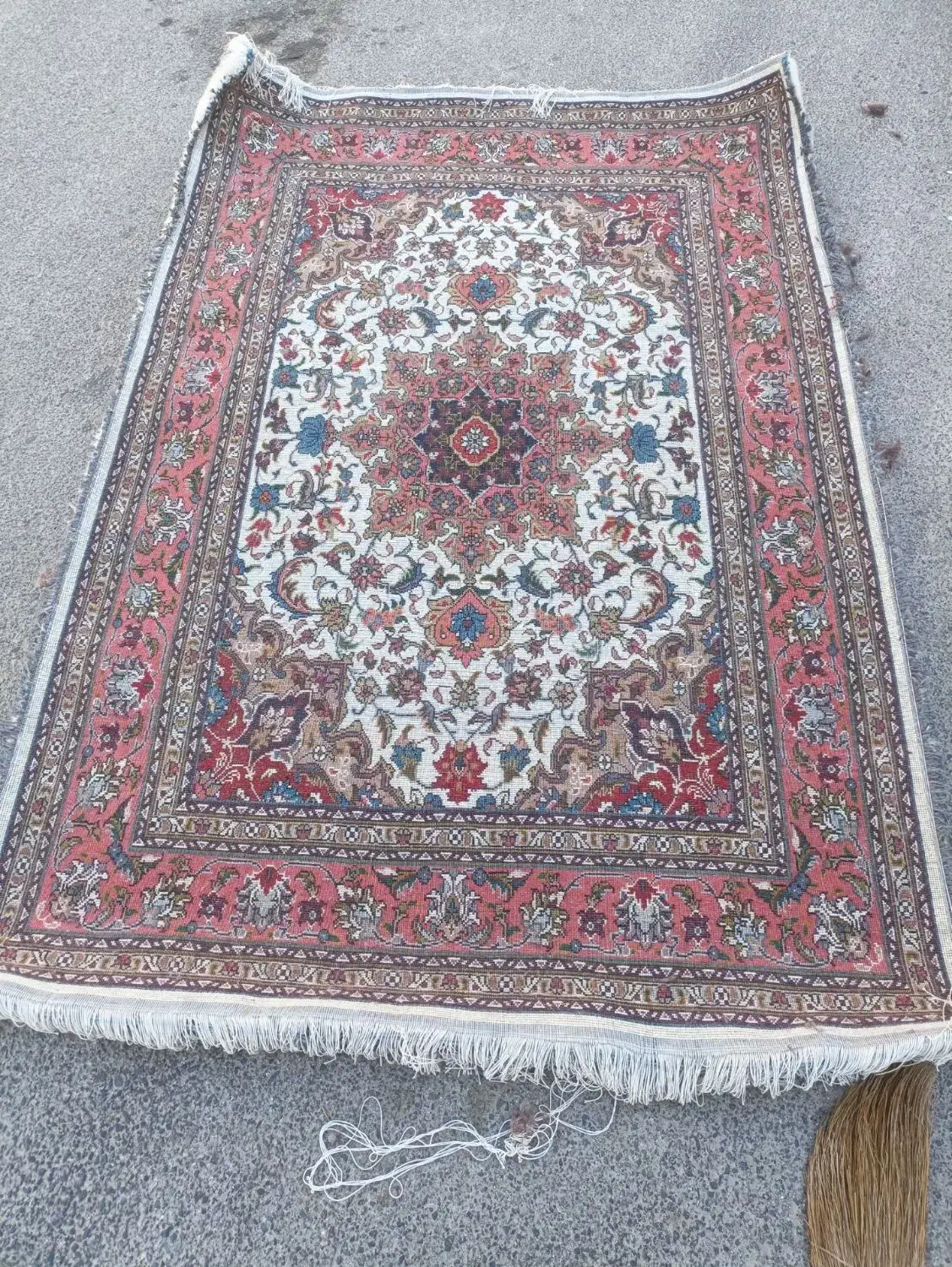 فرش دست بافت|فرش|میاندوآب, |دیوار