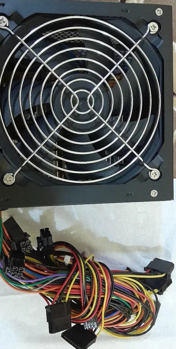 پاور کامپیوتر در حد نو|قطعات و لوازم جانبی رایانه|میناب, |دیوار