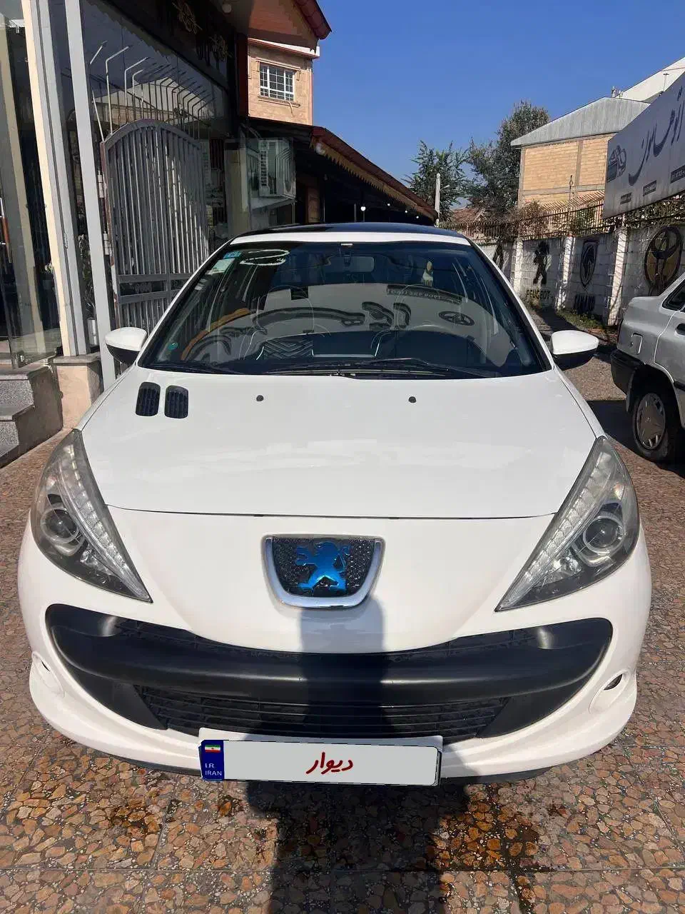 پژو 207 مدل 402 پانوراما دنده  در حد درجه یک|خودرو سواری و وانت|صومعه‌سرا, |دیوار