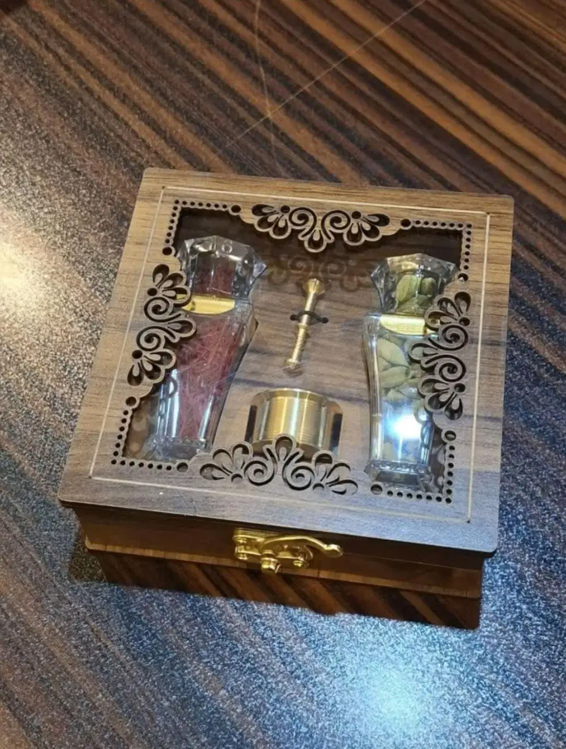 زعفران صادراتی/پک کادویی/ازکشاورز/نگین عیاربالا|خوردنی و آشامیدنی|تهران, امانیه|دیوار