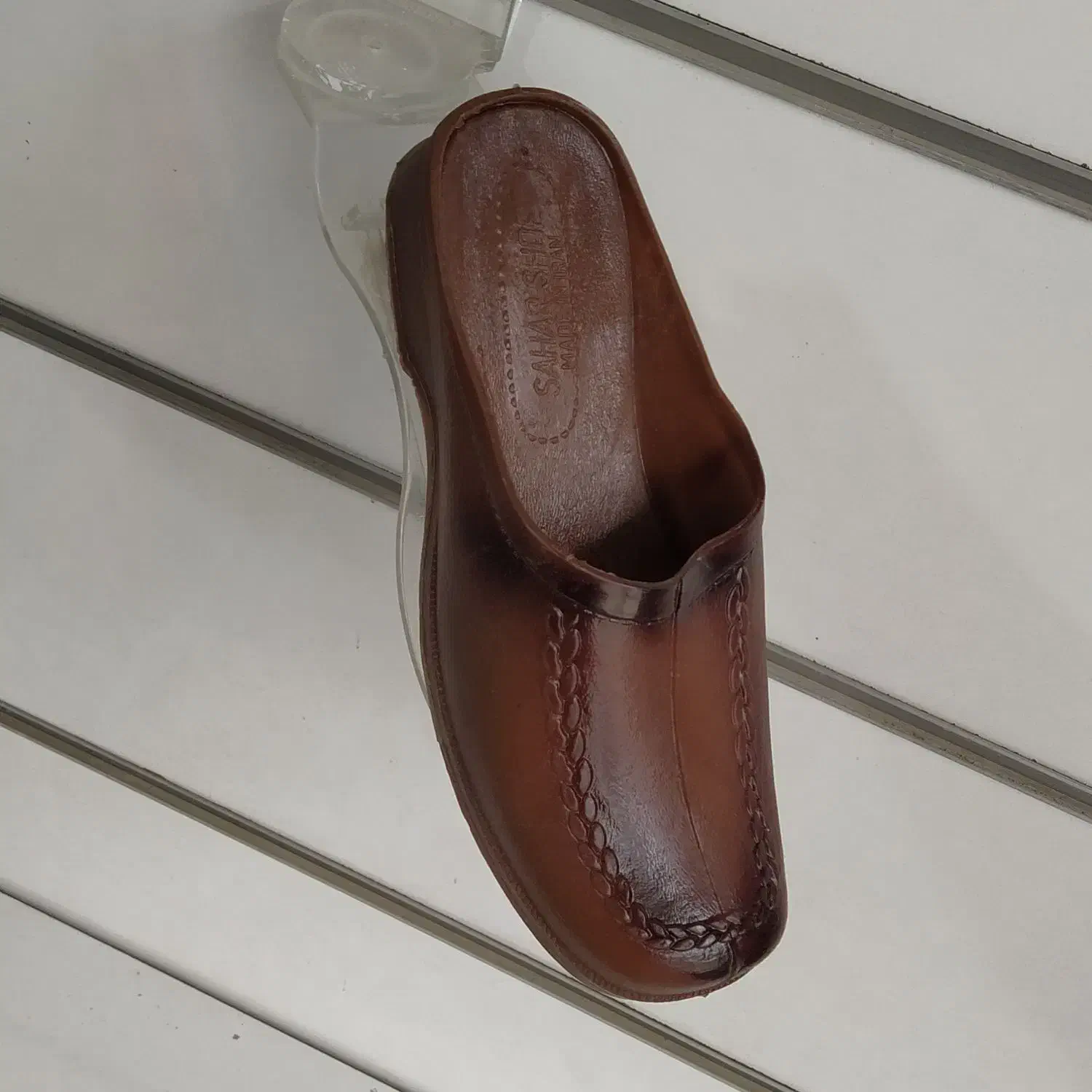 دمپایی ملی|کیف، کفش، کمربند|تبریز, |دیوار