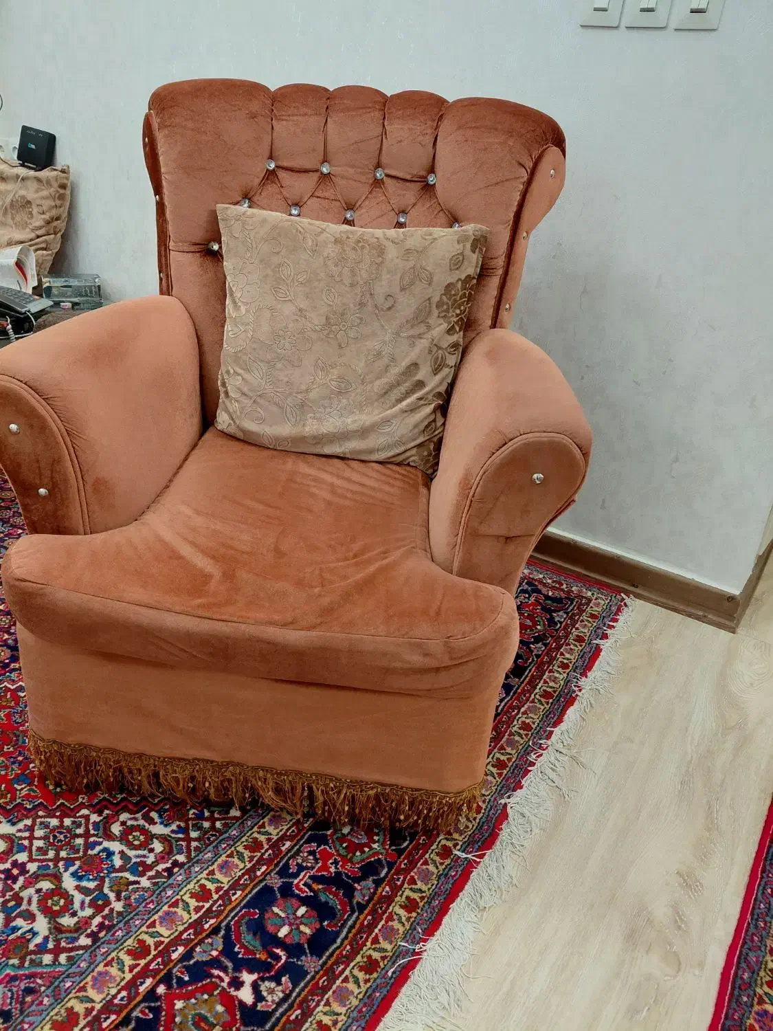مبل ۸نفره|مبلمان خانگی و میز عسلی|شبستر, |دیوار