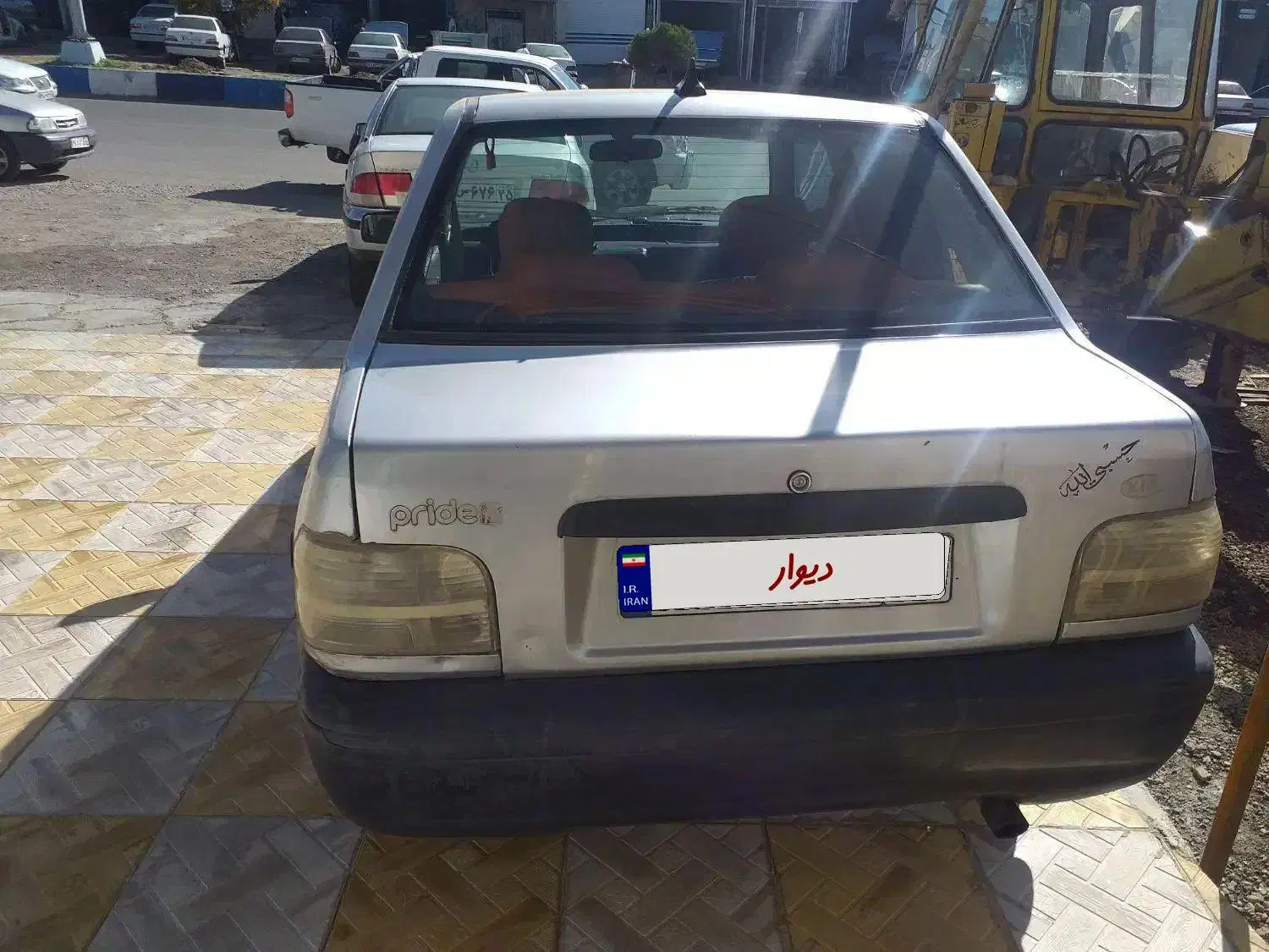 پراید مدل ۸۱  سقف ستون سالم بدون آفتاب سوختگی|خودرو سواری و وانت|اهر, |دیوار