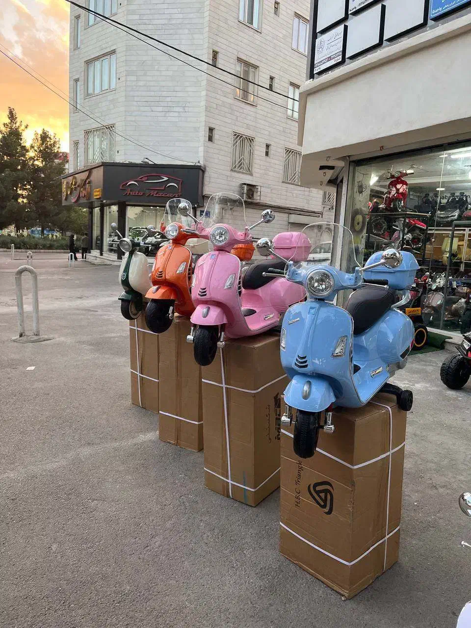 مرکز پخش فروش اقساطی موتور شارژی|اسباب‌‌بازی|رودبار, |دیوار