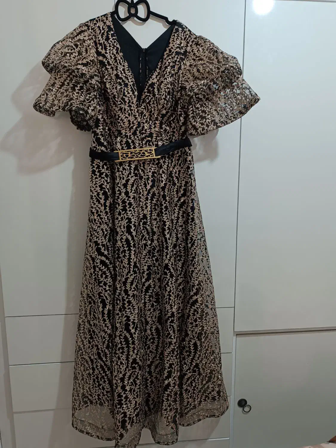 پیراهن مجلسی|لباس|نیشابور, امام خمینی|دیوار