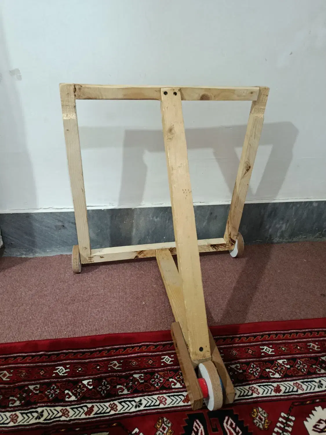 سه چرخه چوبی|اسباب و اثاث بچه|گنبد کاووس, |دیوار