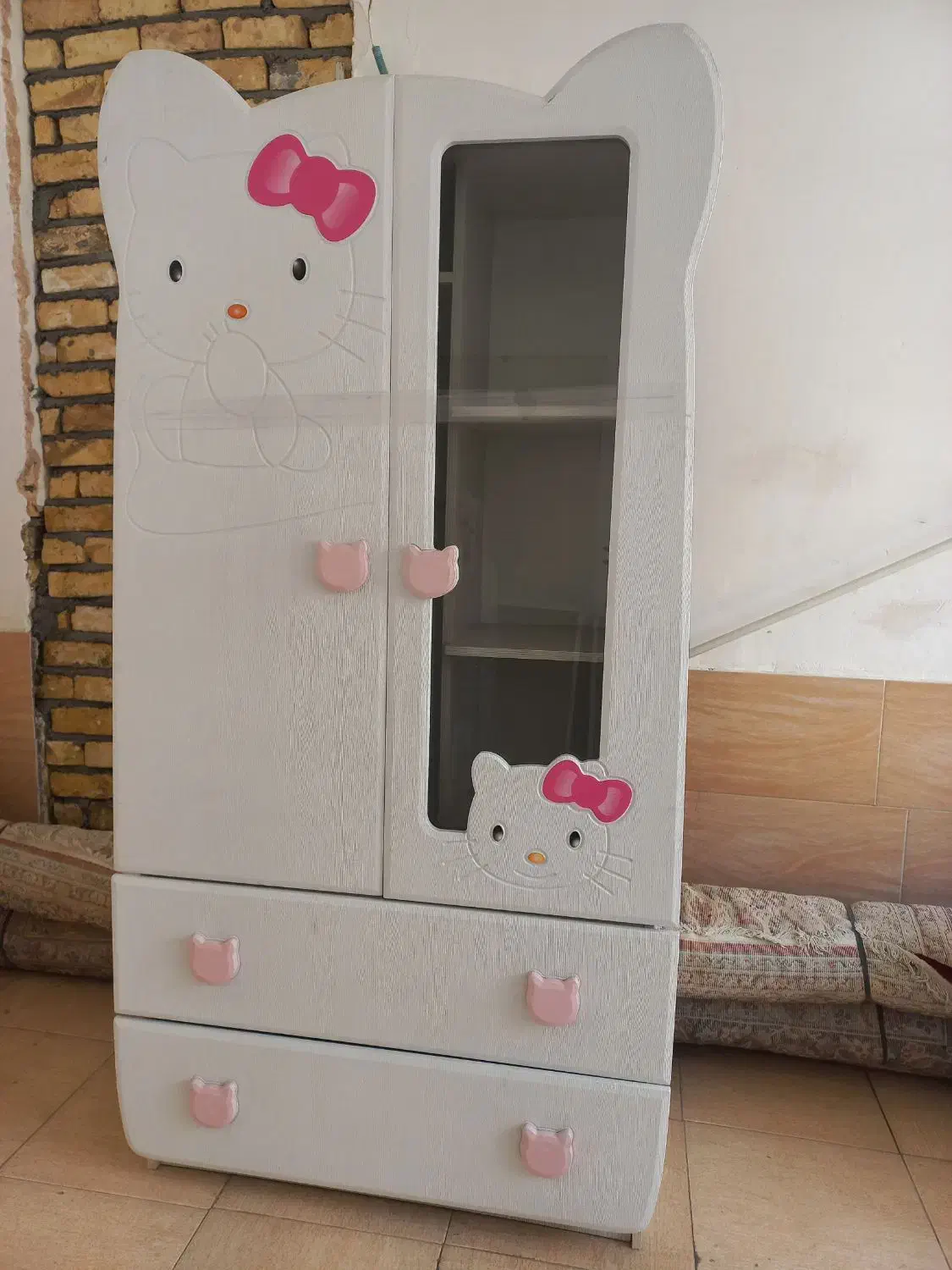 کمد و تخت دو منظوره|تخت و سرویس خواب|بیجار, |دیوار