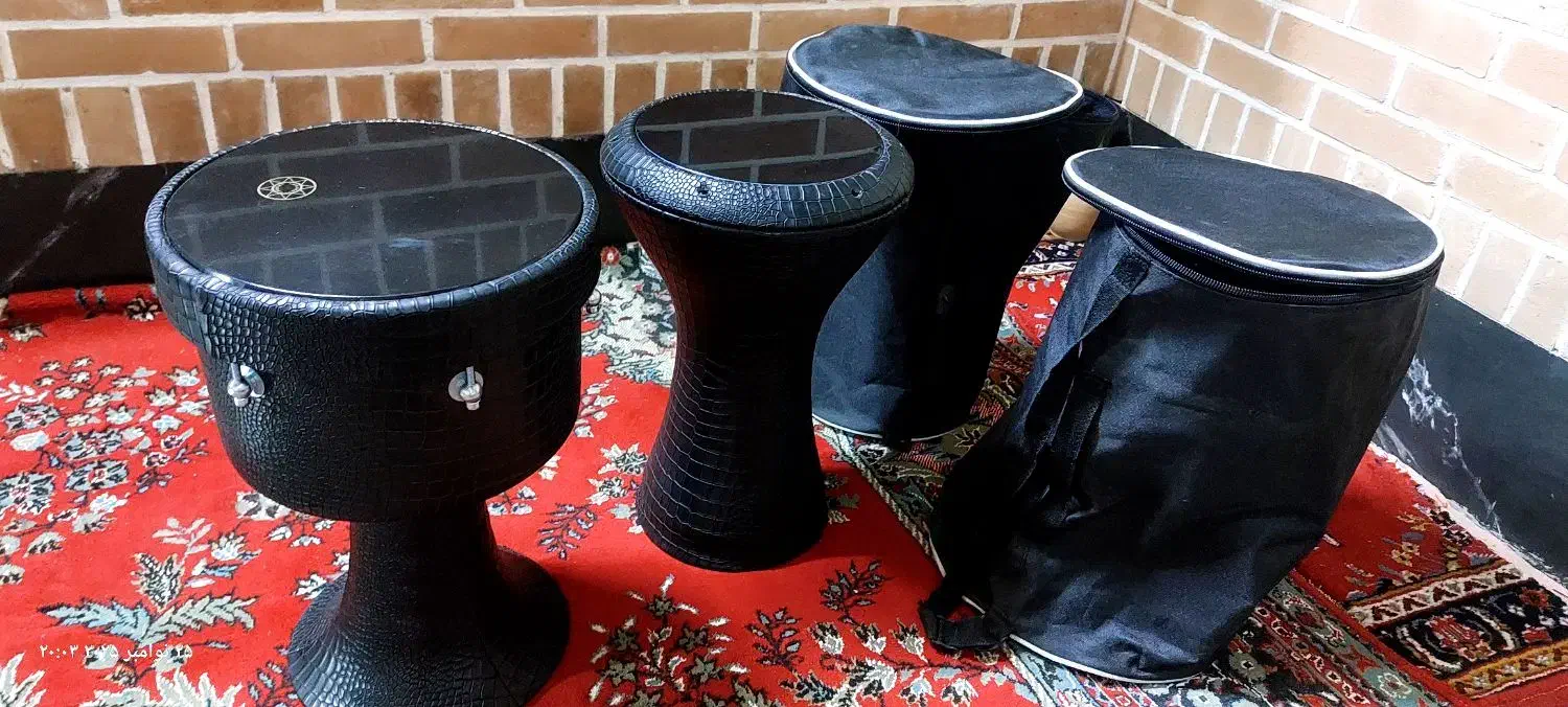 دوعدد تنبک|سازهای سنتی|نیشابور, فضل|دیوار