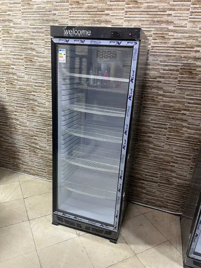 یخچال ایستاده ویترینی، موتور امبراکو برزیل،باضمانت|فروشگاه و مغازه|تهران, نعمت‌آباد|دیوار