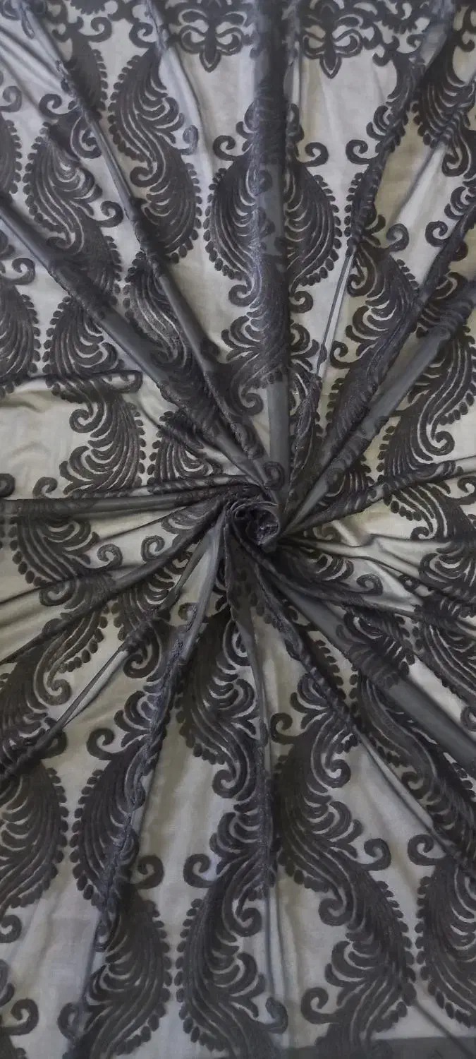 چادر مخمل|لباس|نیشابور, هفده شهریور|دیوار