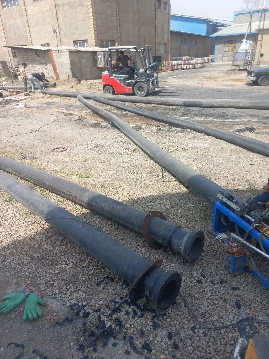 جوشکاری لوله های پلی اتیلن|خدمات پیشه و مهارت|کبودرآهنگ, |دیوار