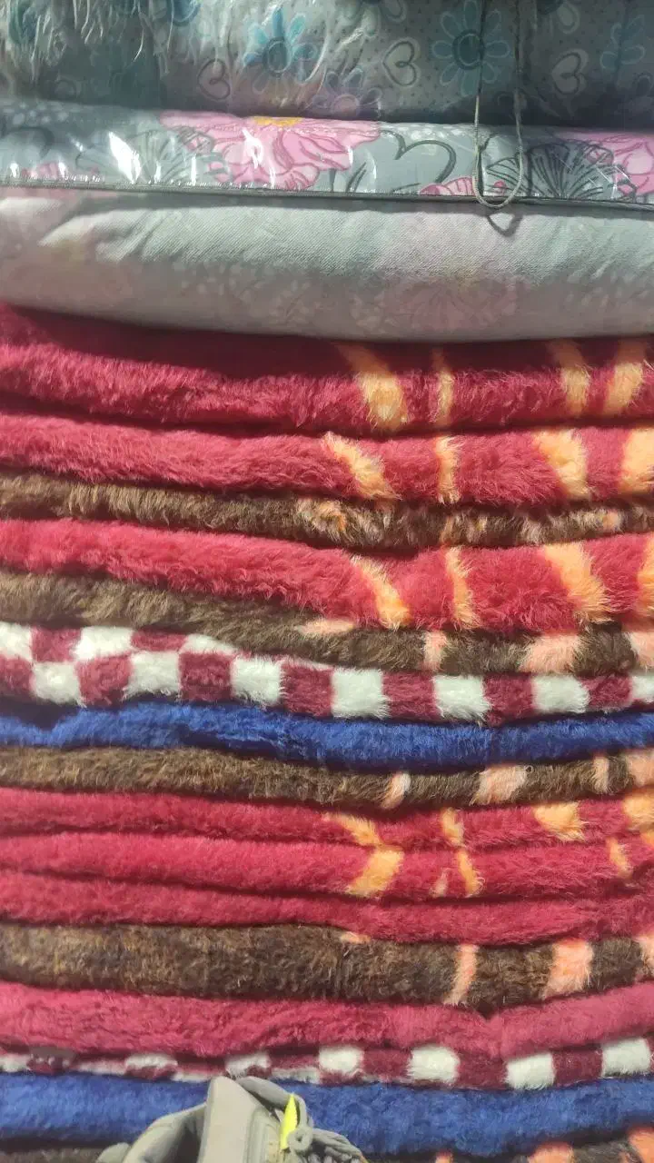 پتو رنگی و سربازی|رختخواب، بالش، پتو|تهران, گمرک|دیوار