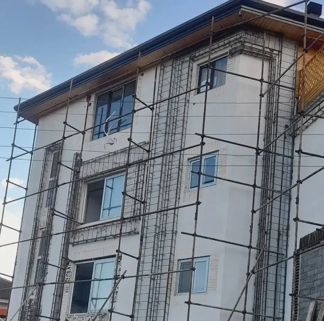 جوشکاری سیار رابیس نما داخل شیروانی نبشی کشی|خدمات پیشه و مهارت|نورآباد, |دیوار