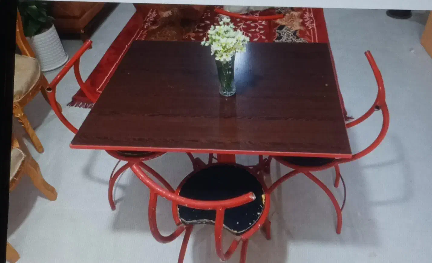 فقط یک میلیون نیم|میز و صندلی غذاخوری|بندرعباس, |دیوار