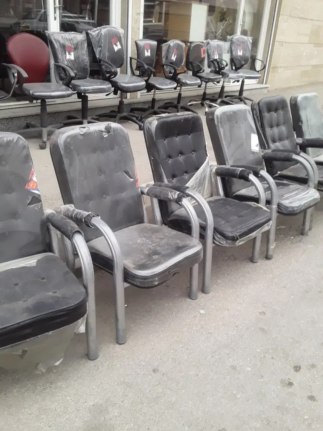 صندلی انتظار دست دوم در حد نو ۸عدد|صندلی و نیمکت|اردبیل, |دیوار