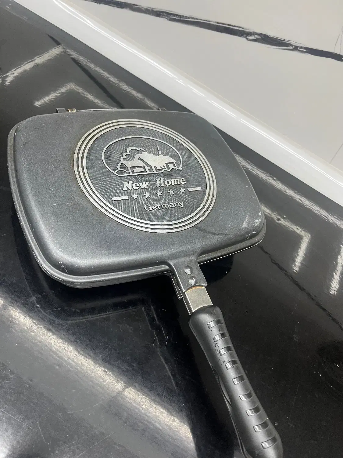 مایتابه دوبلکس|ظروف پخت‌وپز|فلاورجان, |دیوار