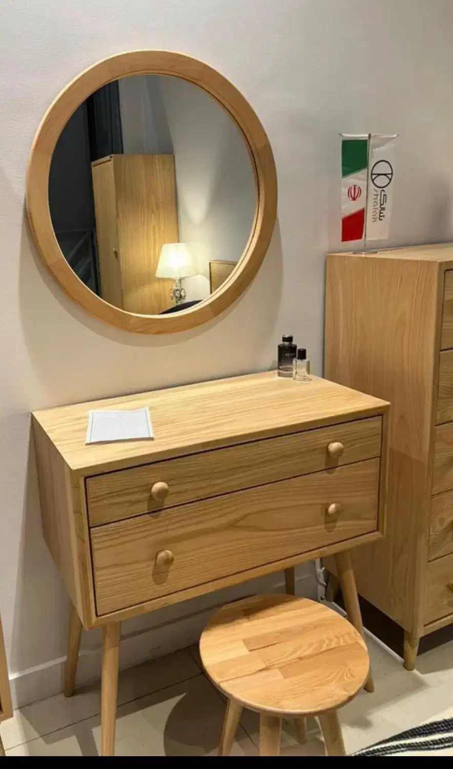 نحار ماهر وکابینت ساز مسلط به فارسی کاری|استخدام صنعتی، فنی، مهندسی|تهران, اتحاد|دیوار