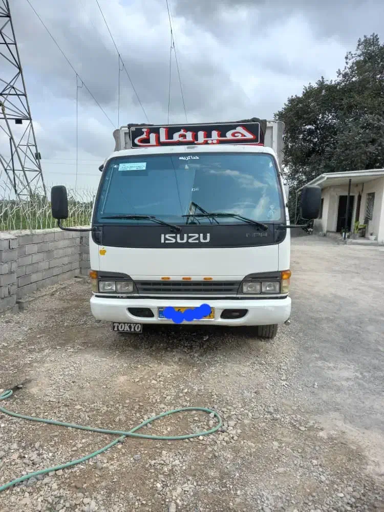 ایسوزو‌ ۶تن‌ ۸۳‌ ژاپنی|خودرو سنگین|امامزاده عبدالله, |دیوار