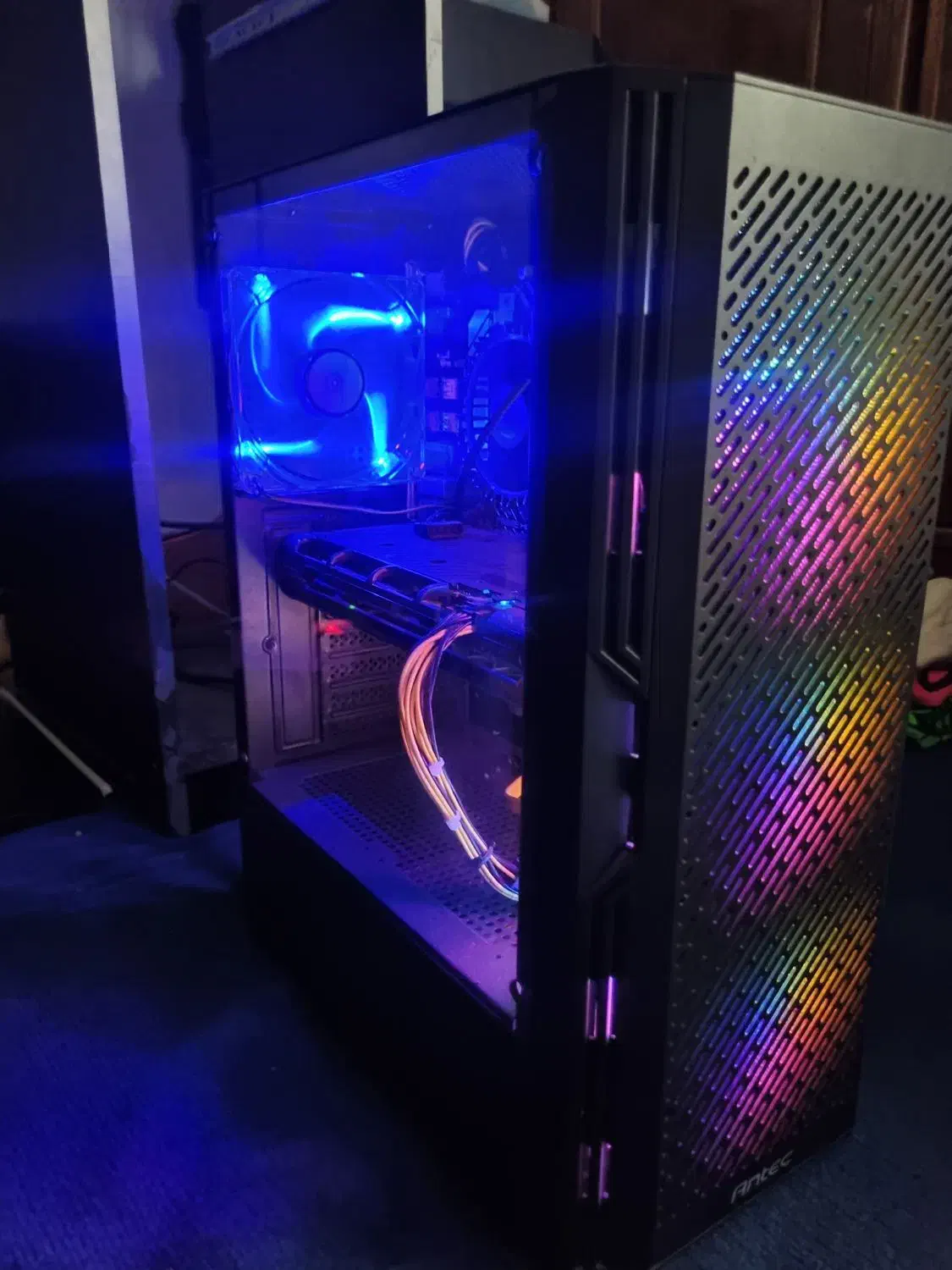 کیس گیمینگ|رایانه رومیزی|ساوه, |دیوار